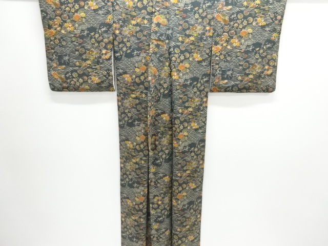  大正ロマン　錦紗花古典柄着物